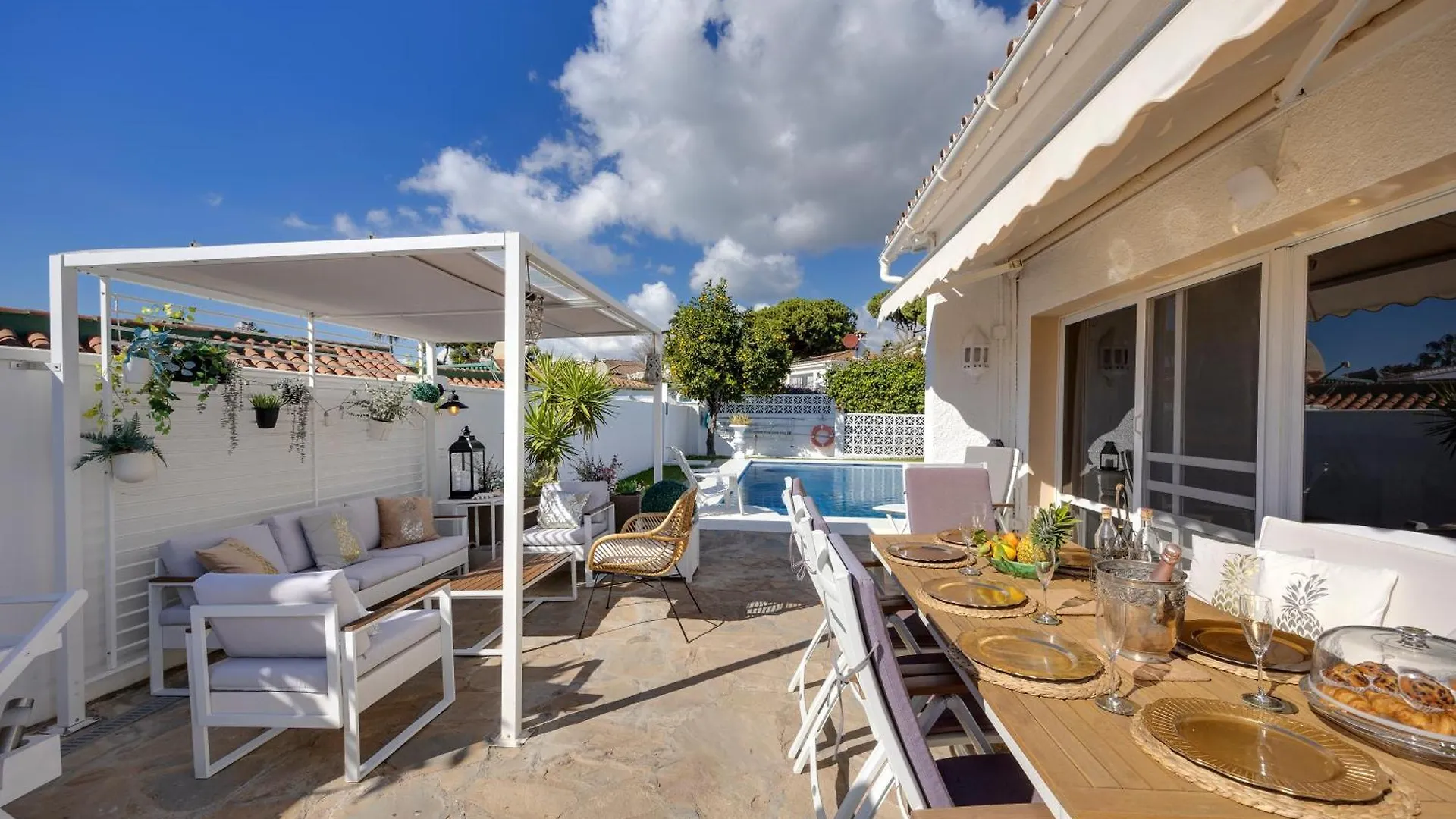 Villa Casacara Marbella Beachside Costabella -Spain