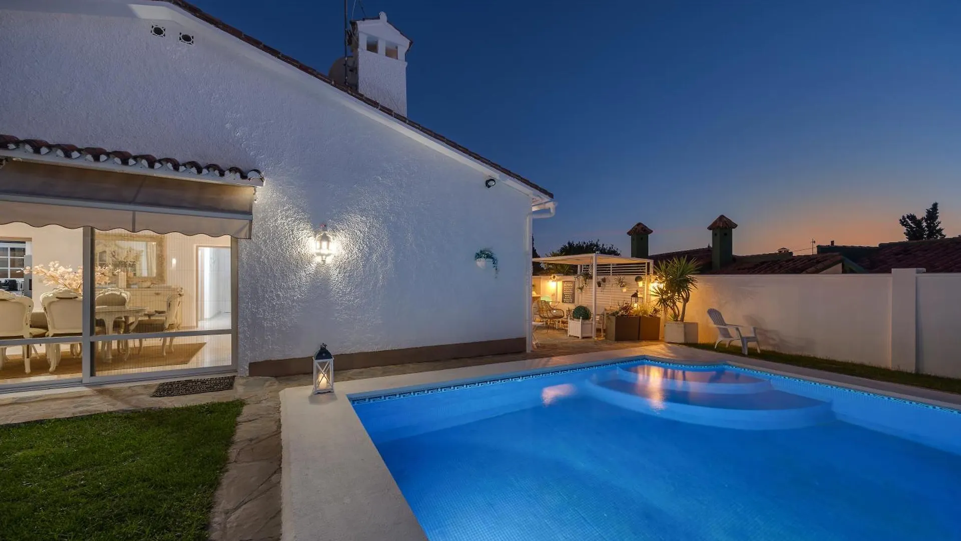 Villa Casacara Marbella Beachside Costabella -Spain