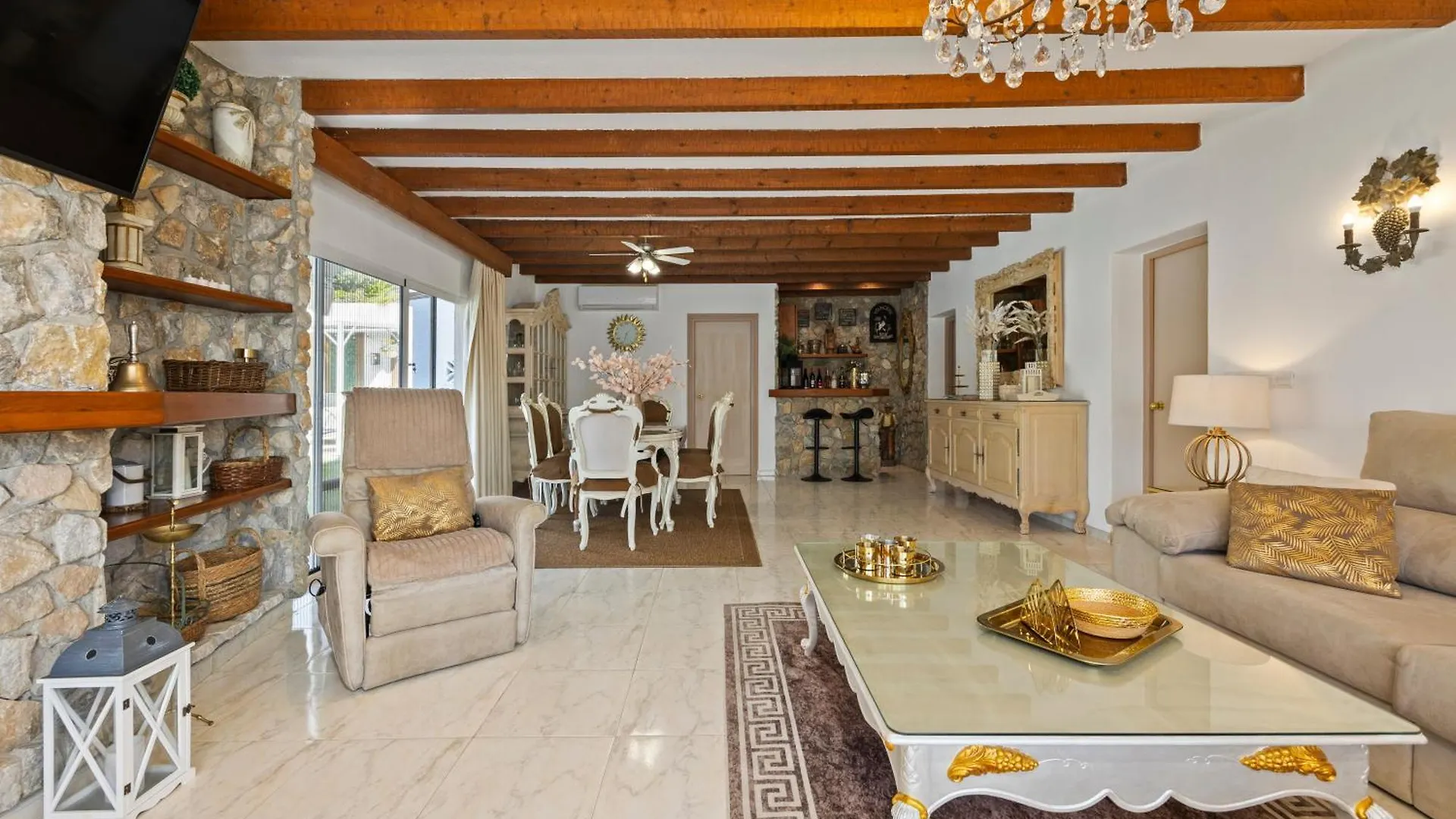 Villa Casacara Marbella Beachside Costabella -Spain 0*,