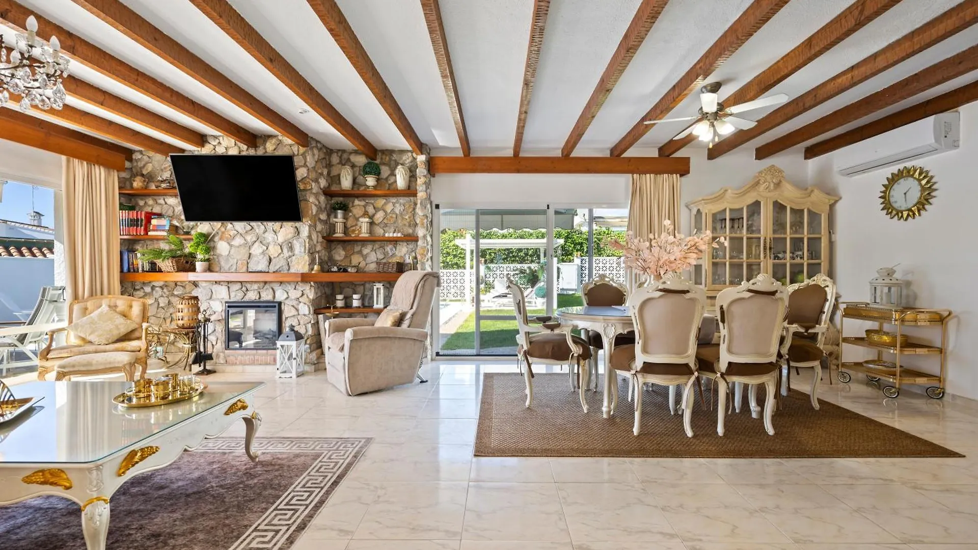 Villa Casacara Marbella Beachside Costabella -Spain