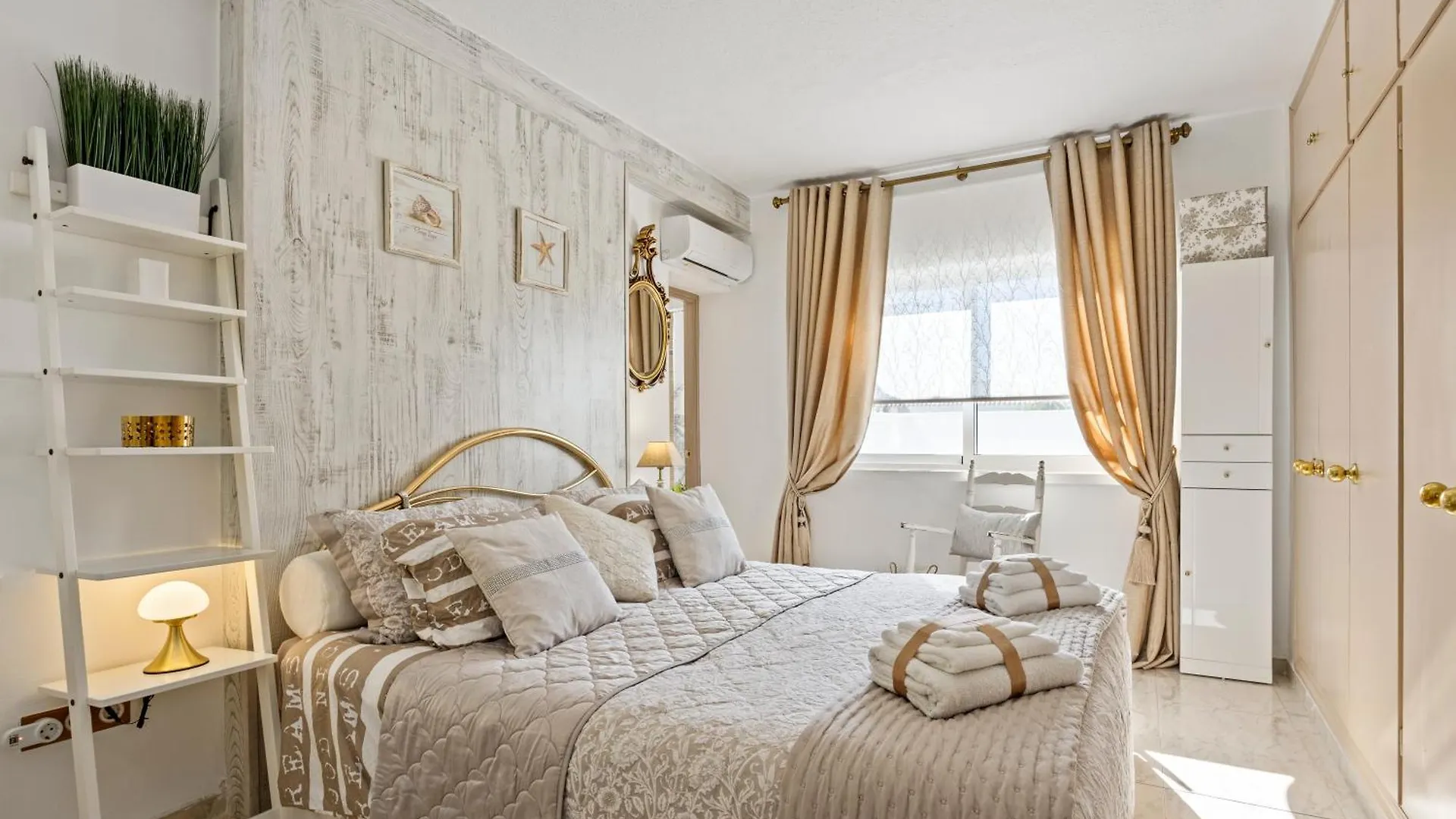 Villa Casacara Marbella Beachside Costabella -Spain