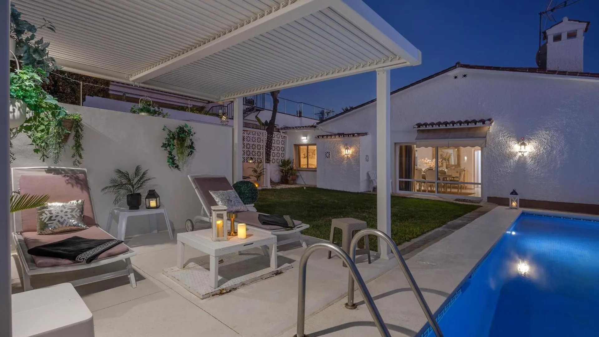 Villa Casacara Marbella Beachside Costabella -Spain