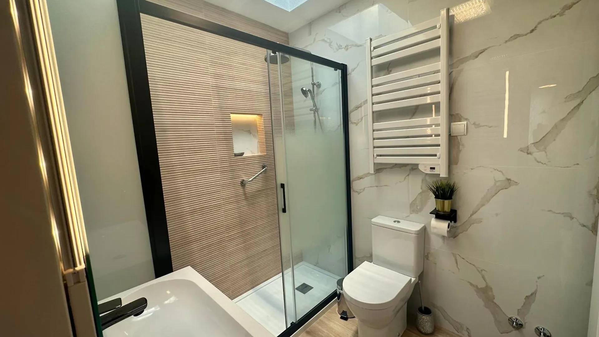 Villa Casacara Marbella Beachside Costabella -Spain